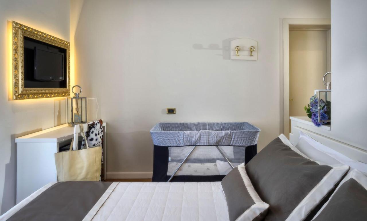 Novecento Suite Hotel Риччоне Экстерьер фото