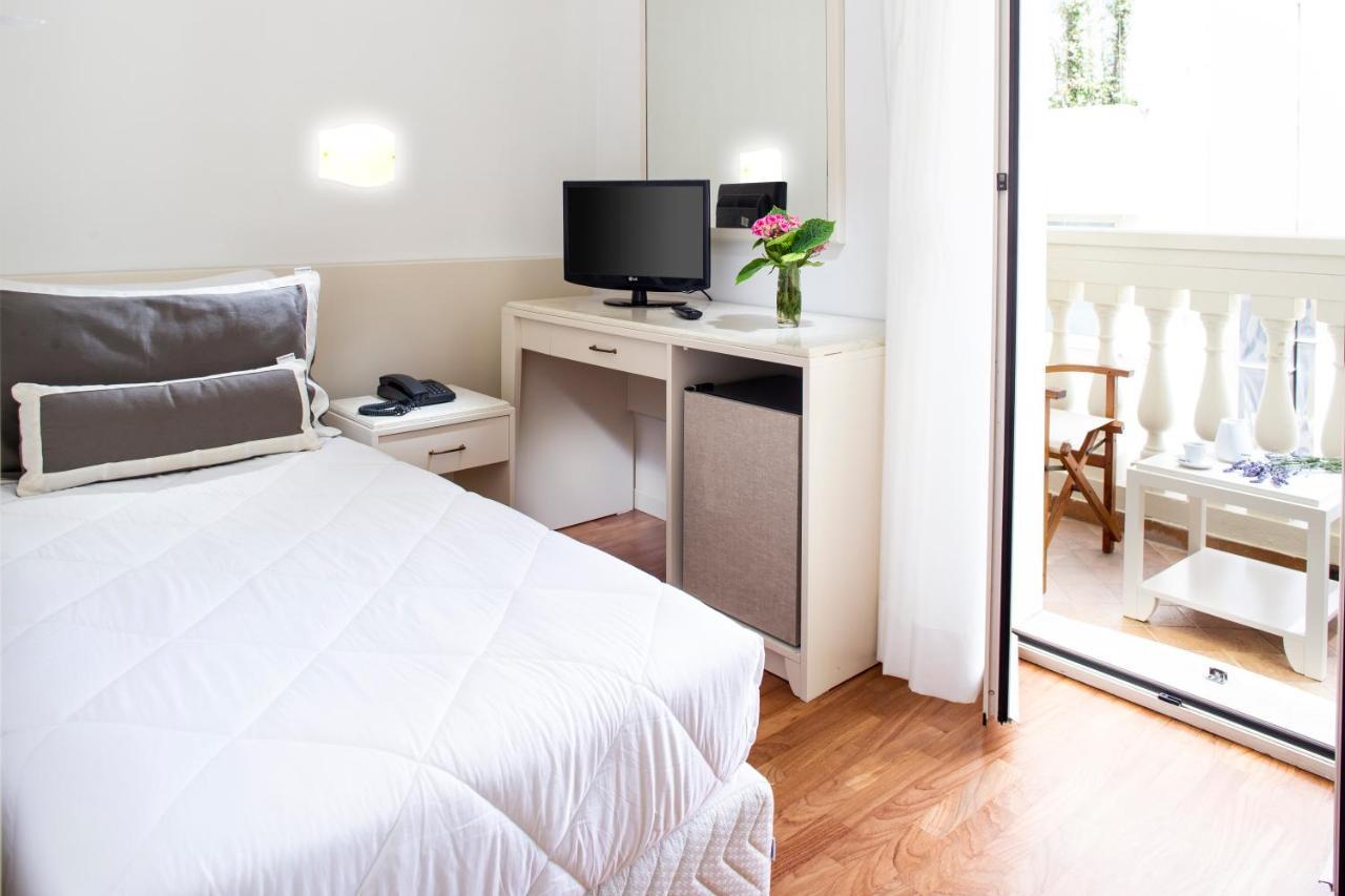 Novecento Suite Hotel Риччоне Экстерьер фото