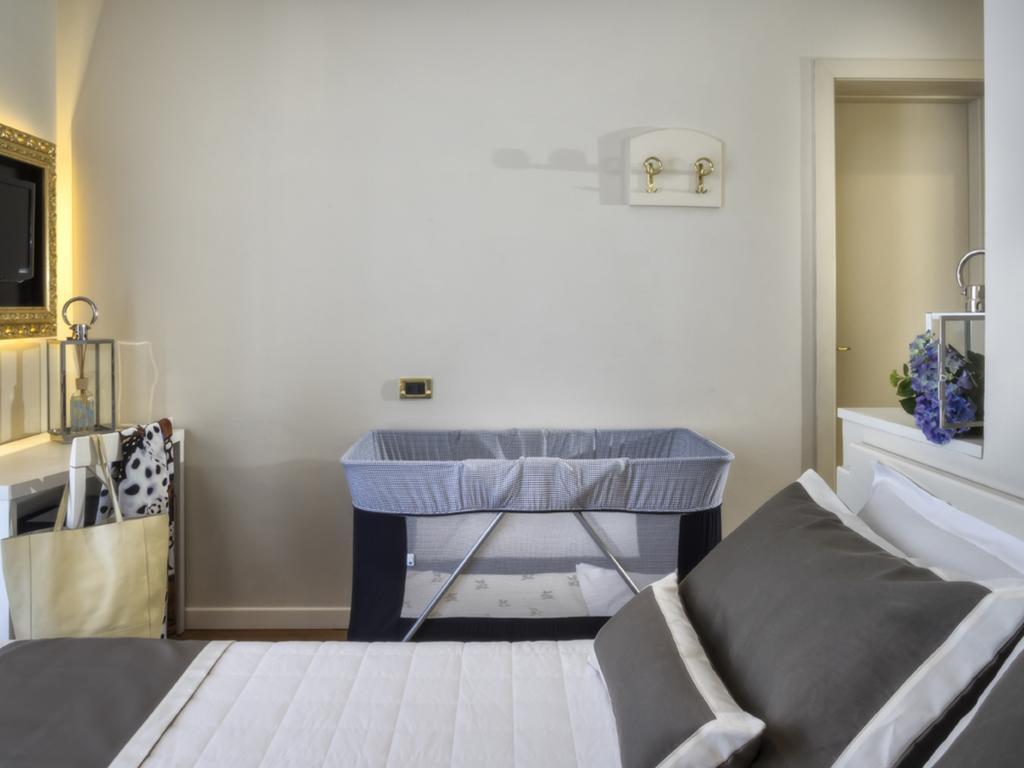 Novecento Suite Hotel Риччоне Экстерьер фото