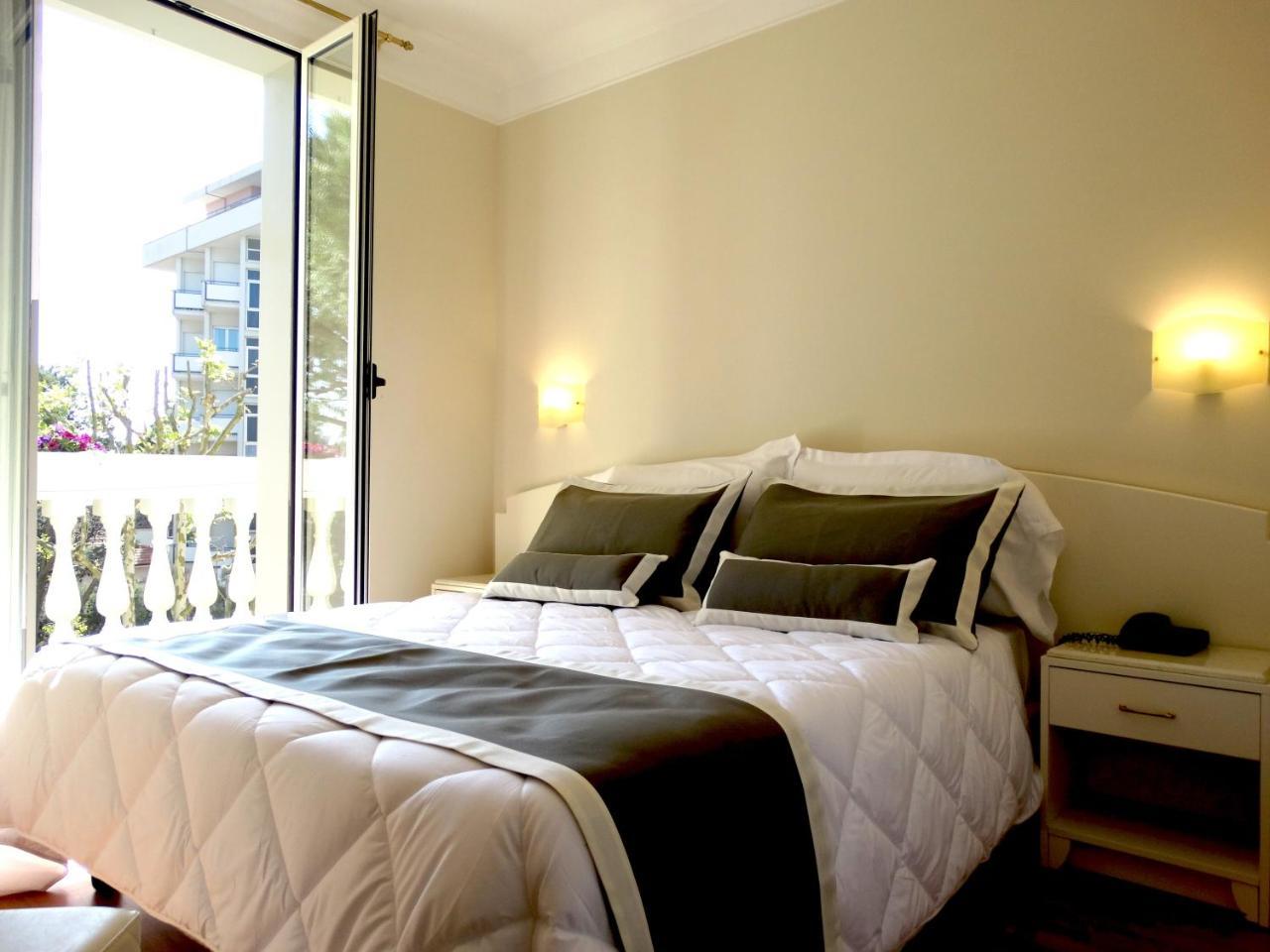 Novecento Suite Hotel Риччоне Экстерьер фото